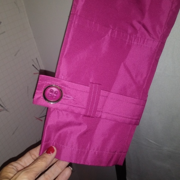 Gallery Rain Coat. Beautiful fuchsia Color. - Picture 2 of 5